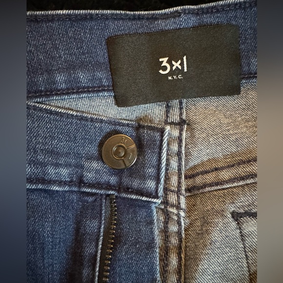 3x1 brand new jeans, very flattering but too small for me 🥲 - Picture 2 of 4